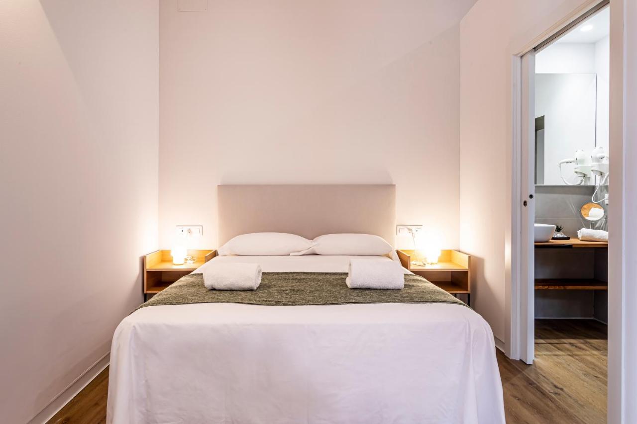 Puerto Beach Suites Valenza Esterno foto